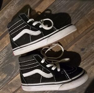 Toddlers VANS size 7 high top